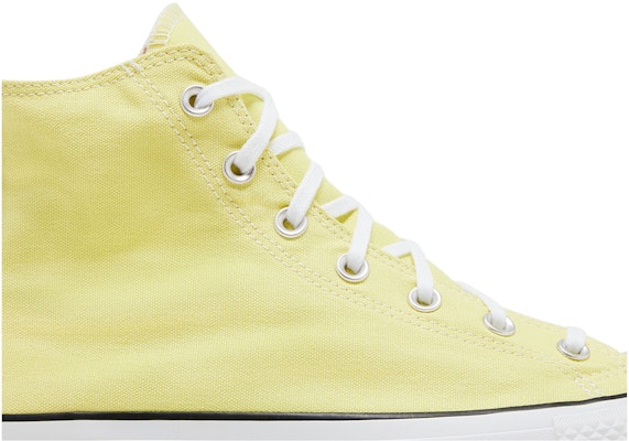 (W) Converse Chuck Taylor All Star Platform Tinggi 'Light Citron' 570433C Order (W) Converse Chuck Taylor All Star Platform Tinggi 'Light Citron' 570433C