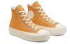 Lookbook (W) Converse Chuck Taylor All Star Platform Tinggi 'Sunflower Gold' 568379C