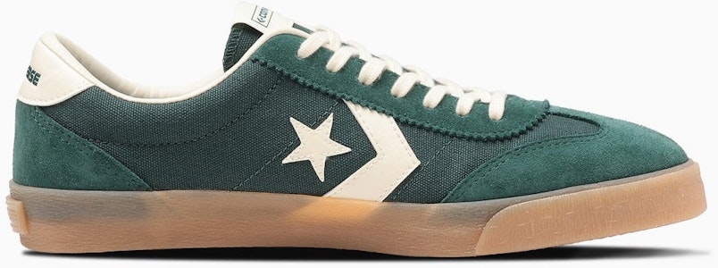 Converse Chuck Taylor All Star Road Classic Low Top Hijau Sneakers 34202020 Order Converse Chuck Taylor All Star Road Classic Low Top Hijau Sneakers 34202020
