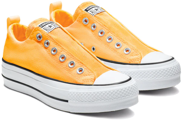 (W) Converse Chuck Taylor All Star Slip Low 'Topaz Gold' Emas Topaz 569028C Lookbook (W) Converse Chuck Taylor All Star Slip Low 'Topaz Gold' Emas Topaz 569028C