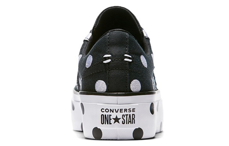 Shop (W) Converse One Star Platform Ox ''Zwart Wit'' 560695C