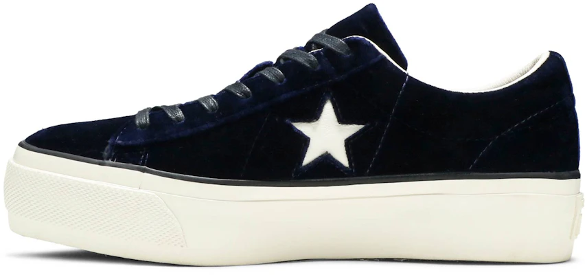 (W) Converse One Star Platform Ox 'Eclipse Blue' Biru Langit 558952C Lookbook (W) Converse One Star Platform Ox 'Eclipse Blue' Biru Langit 558952C