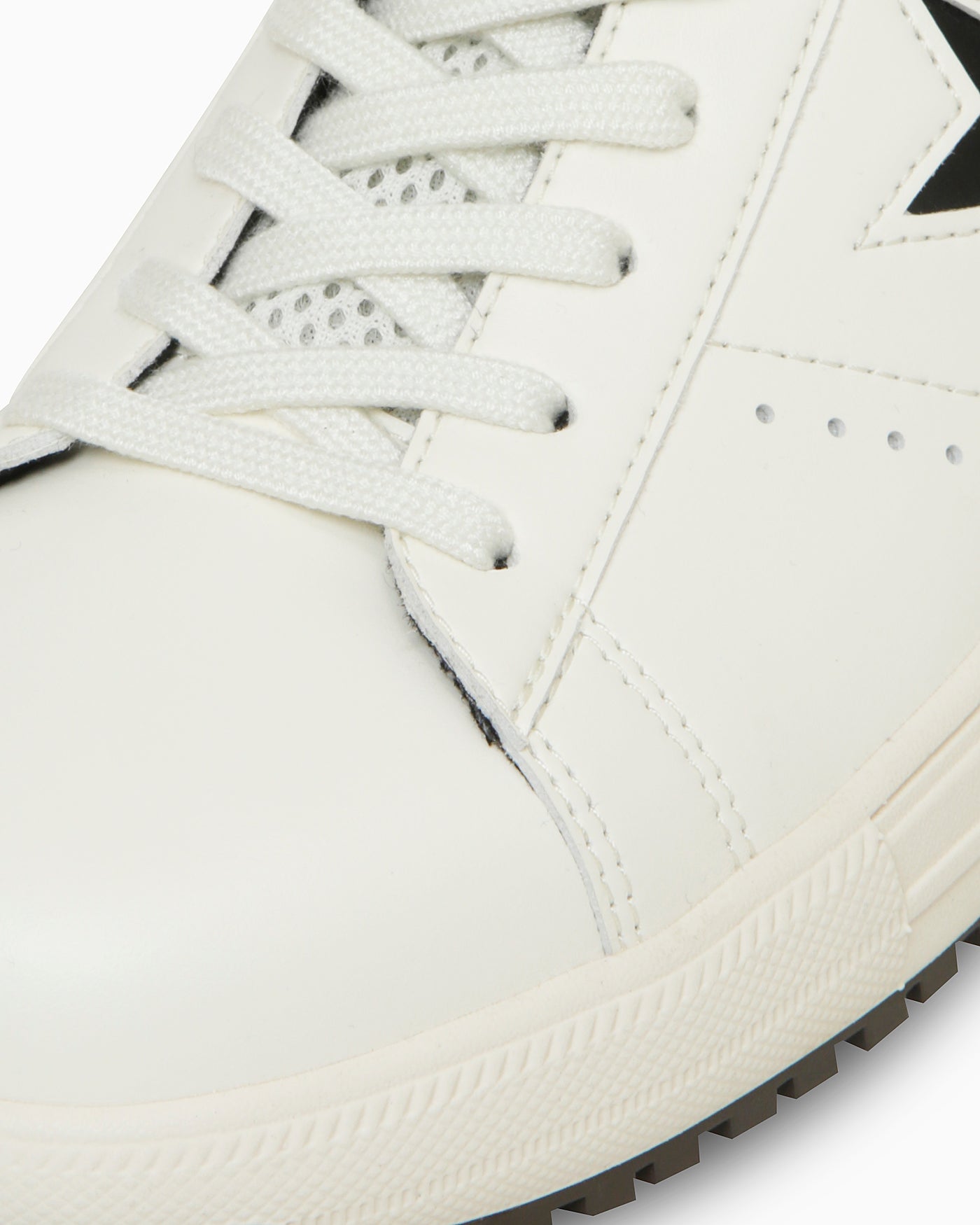 Details for (W) Converse One Star Pro Sepatu Skate Hitam/Putih 33701751