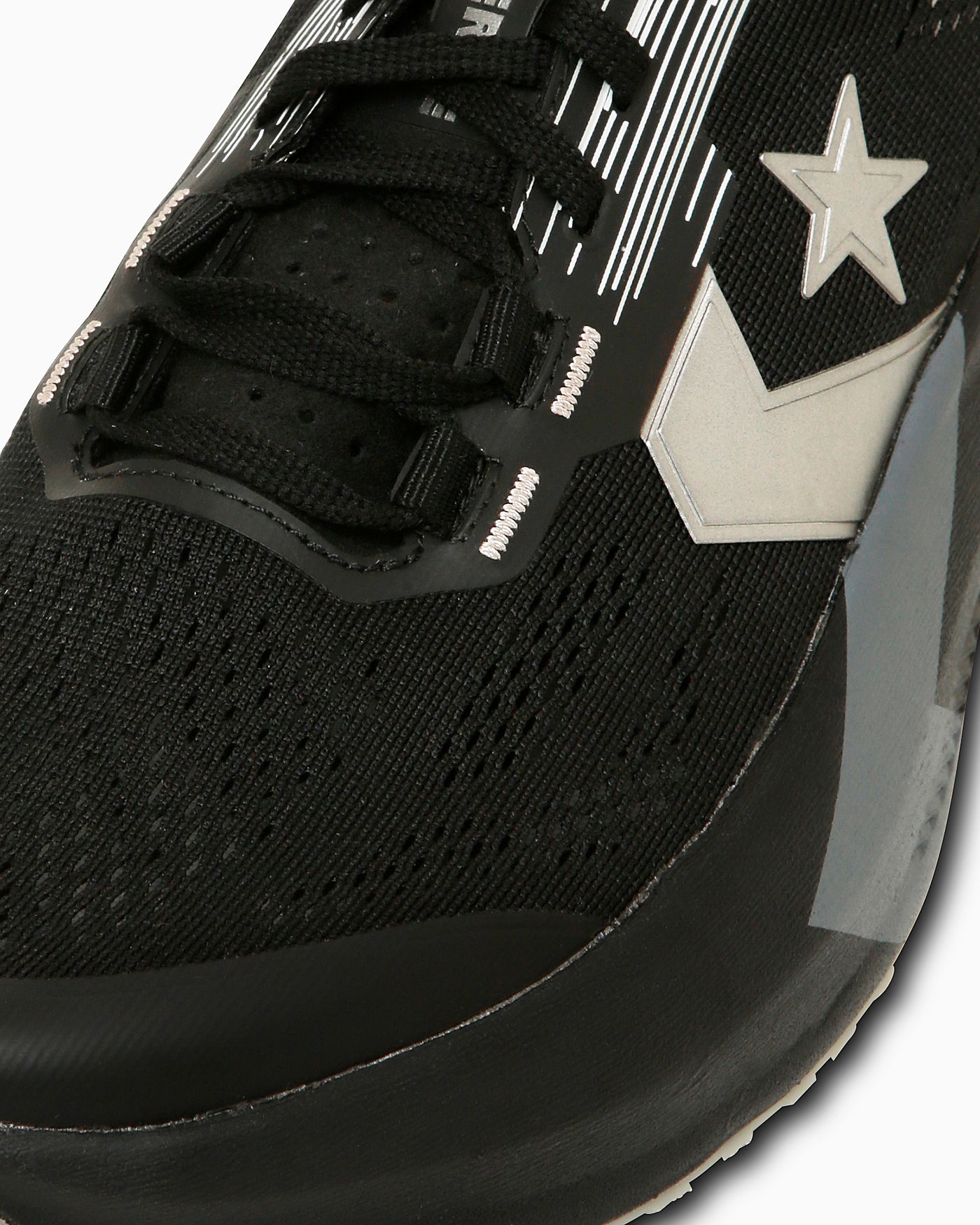 Details for Converse Run Star Hike 'Revolve' 3 Itsuka Edition Sneakers White/White 33600101