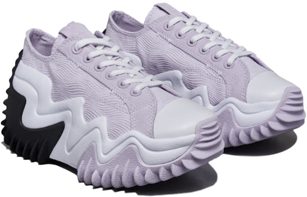 (Women) Converse Run Star Hike Sports Casual Shoes 573135C Lookbook (Women) Converse Run Star Hike Sports Casual Shoes 573135C
