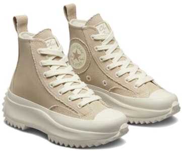 (W) Converse Run Star Hike Platform Tinggi 'Oversized Patch' A06098C Lookbook (W) Converse Run Star Hike Platform Tinggi 'Oversized Patch' A06098C