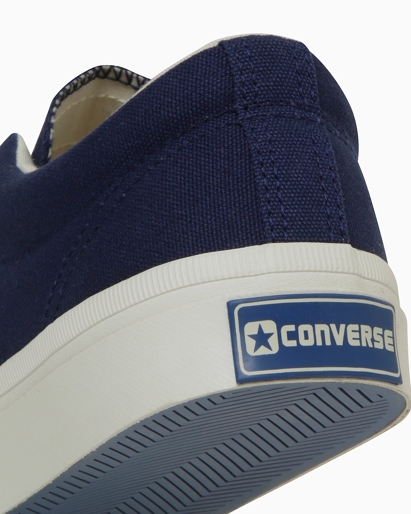 Sizing (W) Converse Skidgrip Sneakers Putih 35500622