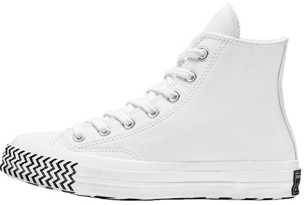 (W) Converse VLTG Tinggi 'Hitam' 564970C Buy (W) Converse VLTG Tinggi 'Hitam' 564970C