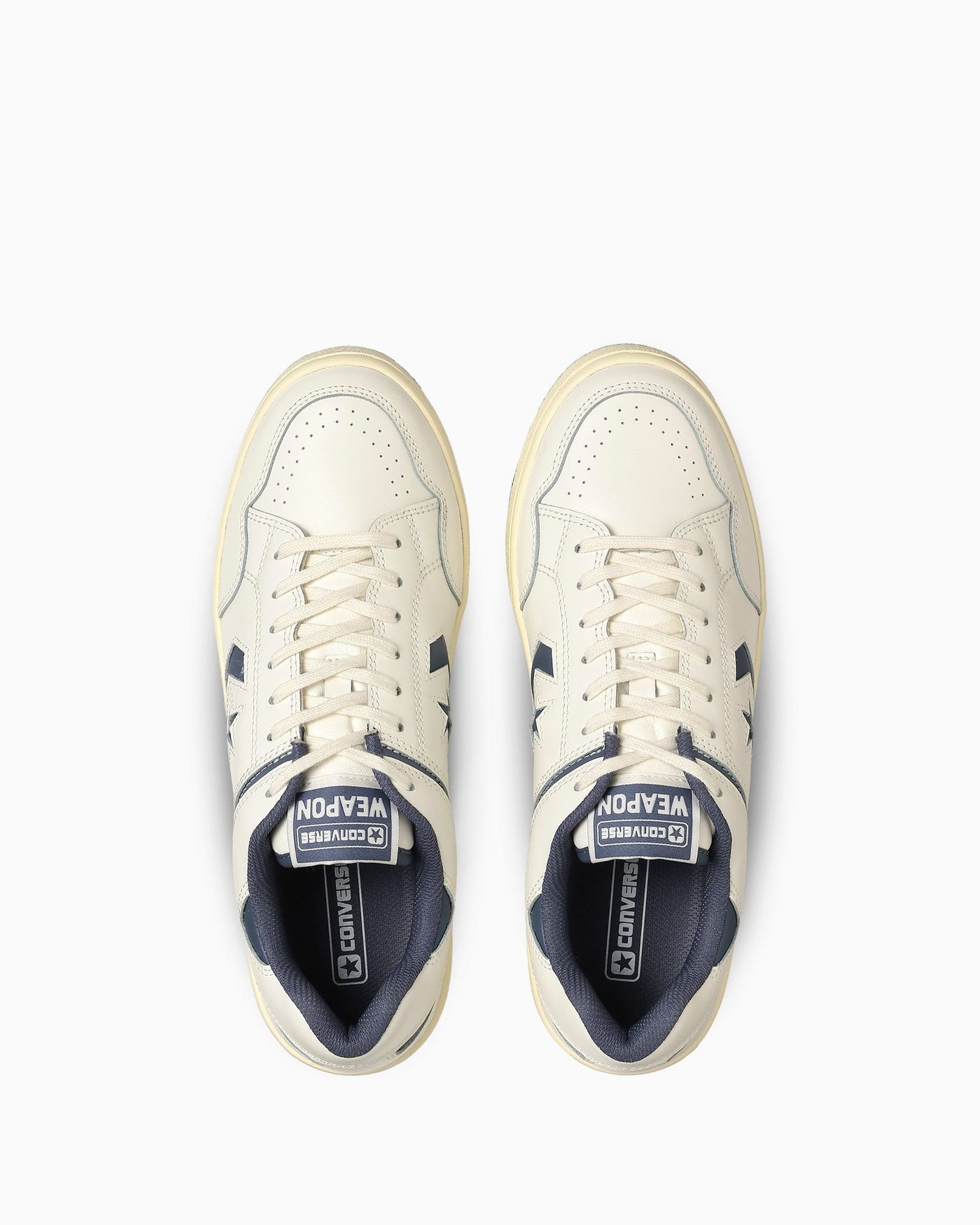 Lookbook (W) Converse Weapon CC Ox Sneakers Putih/Navy 34201950