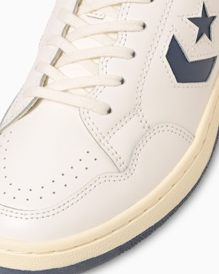 Converse Weapon CC Ox Sneakers White/Navy 34201950 Details for Converse Weapon CC Ox Sneakers White/Navy 34201950