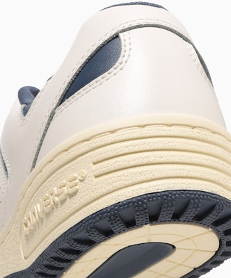 Converse Weapon CC Ox Sneakers White/Navy 34201950 Sizing Converse Weapon CC Ox Sneakers White/Navy 34201950
