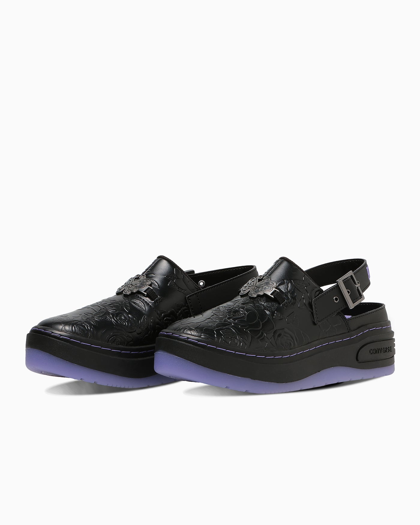 Order (W) Converse Weapon Platforms College Ox Anna Sui Editie. Zwart/Paars 33702710
