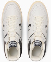 (W) Converse Weapon 复古高帮运动鞋 米白/复古海军蓝 34201760 Lookbook (W) Converse Weapon 复古高帮运动鞋 米白/复古海军蓝 34201760