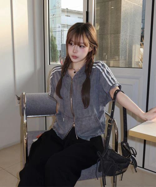 women-cream-soda-lab-pigment-4-line-track-crop-short-sleeve-zip-up-hoodie-grey-chzz-41-s075