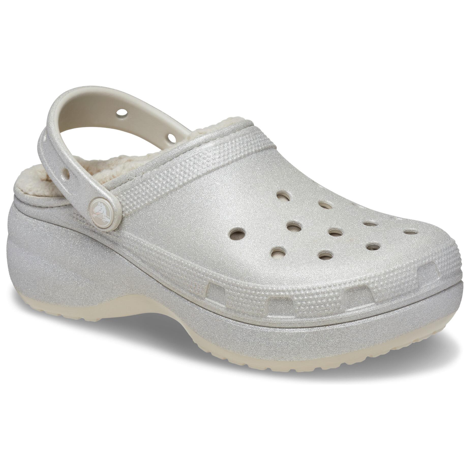 Lookbook (W) Crocs 女款經典厚底閃亮毛絨銀色拖鞋 210413-040