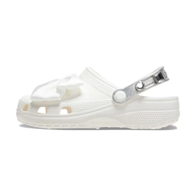 (W) Crocs ASOS exclusive classic clogs 'White'