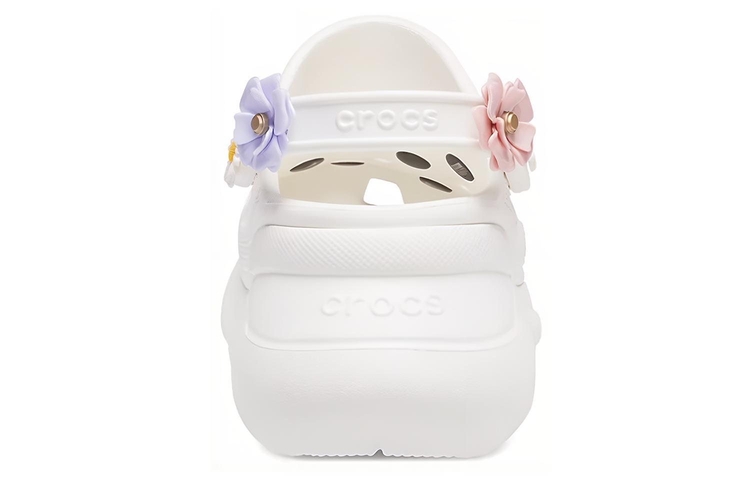 Shop Crocs Bae 復古百搭 戶外洞洞拖鞋 女款 白色