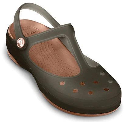 Crocs 沙灘洞洞涼鞋 女款 深咖啡色 Lookbook Crocs 沙灘洞洞涼鞋 女款 深咖啡色