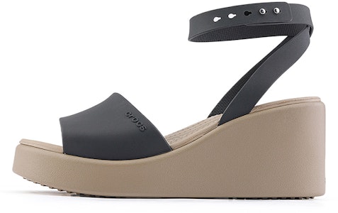 Crocs卡羅奇 布魯克林一字帶坡跟涼鞋 女款 黑 Buy Crocs卡羅奇 布魯克林一字帶坡跟涼鞋 女款 黑