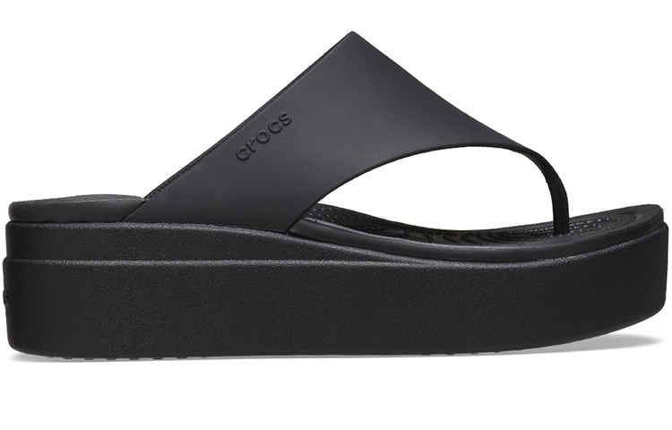 Lookbook Crocs卡骆驰 布魯克林 運動拖鞋 女款 黑色