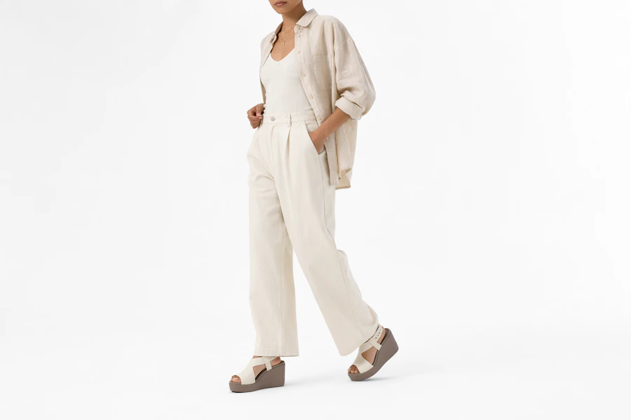 (Women) Crocs Brooklyn Lightweight Cement Gray Sandals 'Gray' 206222-16T Order (Women) Crocs Brooklyn Lightweight Cement Gray Sandals 'Gray' 206222-16T