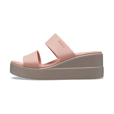 (W) Crocs Brooklyn Lightweight Pale Pink Sandals