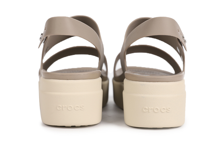 Lookbook Crocs 布魯克林厚底涼鞋 女款 蘑菇灰