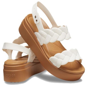 Crocs卡樂駝 悠閒舒適 一字帶涼鞋 4.5cm 女款 白色 Lookbook Crocs卡樂駝 悠閒舒適 一字帶涼鞋 4.5cm 女款 白色