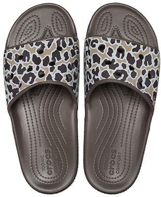 (Women) Crocs Classic Clog 'Animal Print Brown White' 208618-2Y4 Shop (Women) Crocs Classic Clog 'Animal Print Brown White' 208618-2Y4