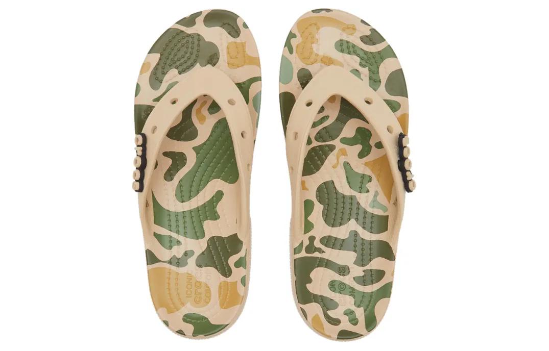 Lookbook (W) Crocs Classic Clog 'Beige' - Zuecos Clásicos Crocs 'Beige' 207833-2YF