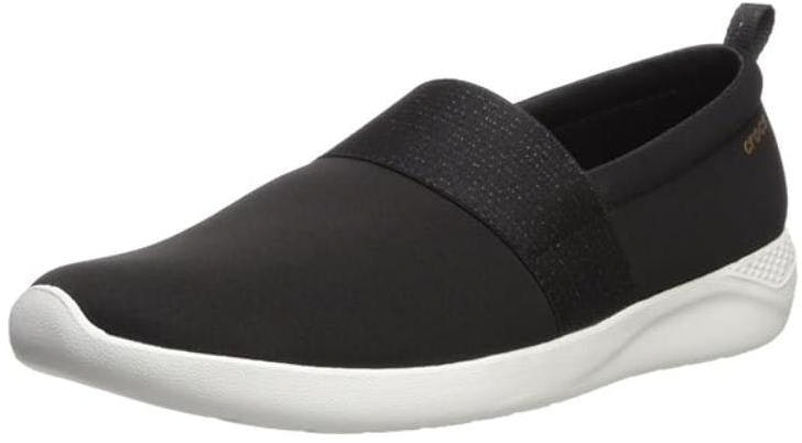 women-crocs-classic-clog-black-205103-0-ea