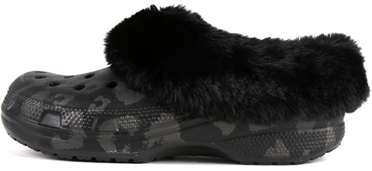 women-crocs-classic-clog-pearl-black-205921-001