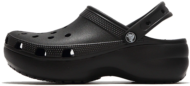 women-crocs-classic-clog-sports-sandals-black-206750-001