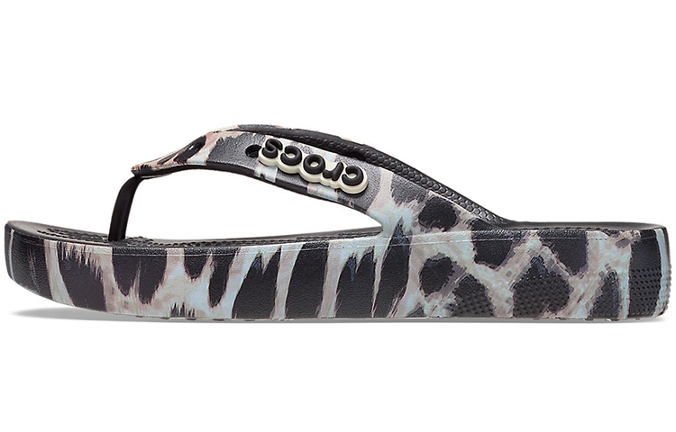 (Women) Crocs Classic Cloud Flip-Flops 'Black Leopard Print' 207845-0CU