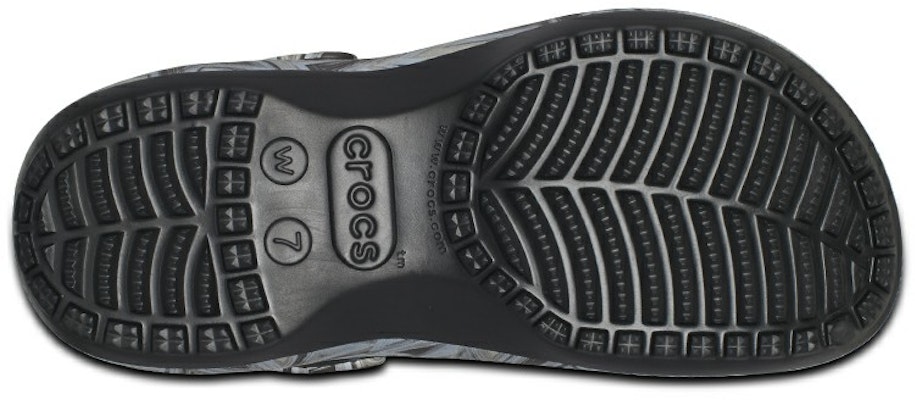 (Women) Crocs Classic Crush Disco Clog 'Black' 208123-0C4 Details for (Women) Crocs Classic Crush Disco Clog 'Black' 208123-0C4