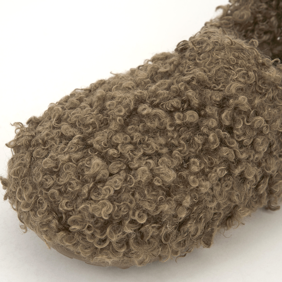 Sizing (W) Crocs Classic Faux Doodle Fur Clog Sepia Cokelat. 210849-2EY