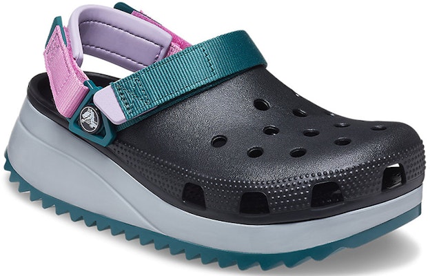 Crocs卡駱馳 經典酷走克駱格沙灘洞洞涼鞋 女款 彩色黑 Lookbook Crocs卡駱馳 經典酷走克駱格沙灘洞洞涼鞋 女款 彩色黑