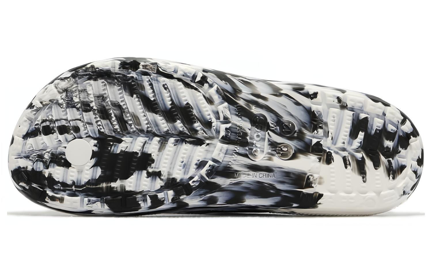 Shop (W) Crocs Classic Marbled Sandal 'Hitam Putih' 207822-066