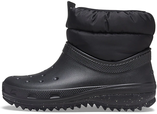 women-crocs-classic-neo-puff-shorty-boots-black-207311-001