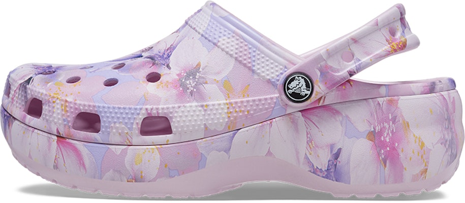 Crocs卡駱馳 經典雲朵櫻花 運動涼鞋 女款 粉色 Buy Crocs卡駱馳 經典雲朵櫻花 運動涼鞋 女款 粉色