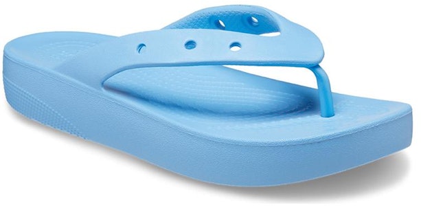 Crocs卡駱馳 經典雲朵人字拖鞋 女款 氧氣藍 Lookbook Crocs卡駱馳 經典雲朵人字拖鞋 女款 氧氣藍