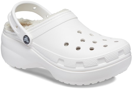 Crocs卡駱馳 雲朵暖棉洞洞運動 運動拖鞋 女款 白色 Lookbook Crocs卡駱馳 雲朵暖棉洞洞運動 運動拖鞋 女款 白色