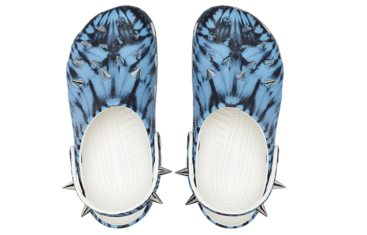 Shop (W) Crocs Klasik Rebel Clogs 'Biru Putih' 208329-928