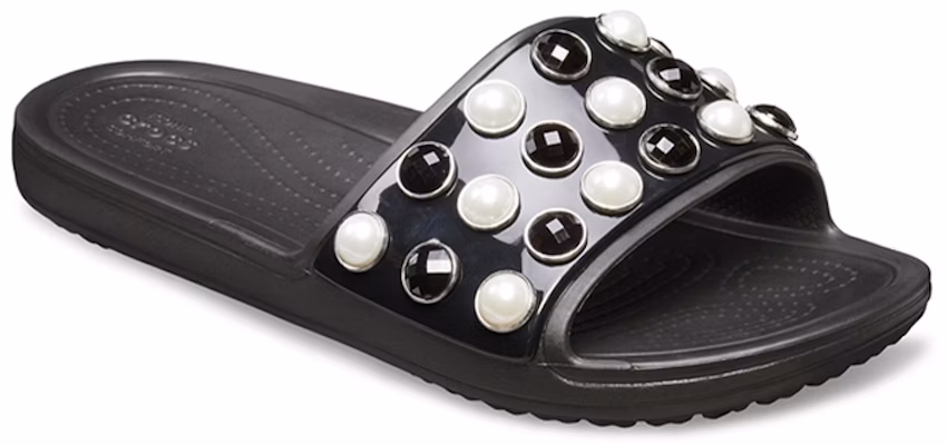 (W) Crocs Classic Sandal 'Eternal Pearl Black' Hitam Kekal Mutiara 205440-001 Lookbook (W) Crocs Classic Sandal 'Eternal Pearl Black' Hitam Kekal Mutiara 205440-001