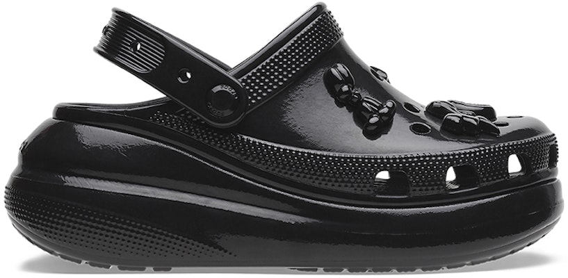 Crocs卡駱馳 經典亮繹泡芙洞洞涼鞋 女款 黑色 Order Crocs卡駱馳 經典亮繹泡芙洞洞涼鞋 女款 黑色