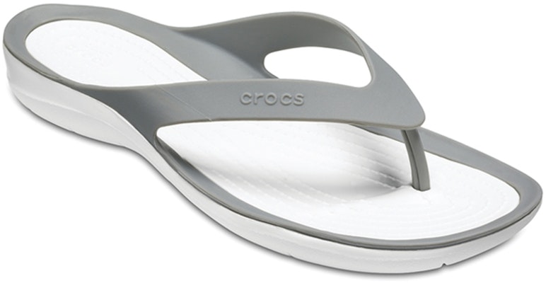 (W) Crocs Jepit 'Abu-abu Silver' 204974-06X Lookbook (W) Crocs Jepit 'Abu-abu Silver' 204974-06X