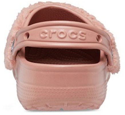 Crocs Fuzz Mania 拖鞋 女款 淺紅 Lookbook Crocs Fuzz Mania 拖鞋 女款 淺紅