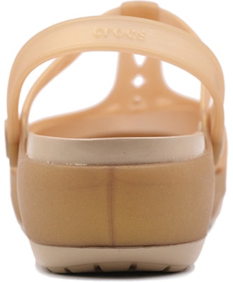 (W) Sandal Crocs Warna Emas 204939-277 Lookbook (W) Sandal Crocs Warna Emas 204939-277