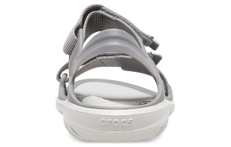 Lookbook (W) Crocs 灰色凉鞋 206527-06J