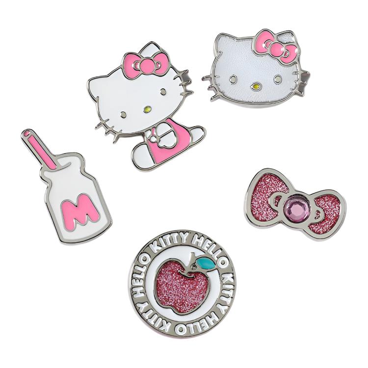 (Women) Crocs Hello Kitty Pink Shoe Charms 5-Piece Set Zinc Alloy for Women. 10010555
